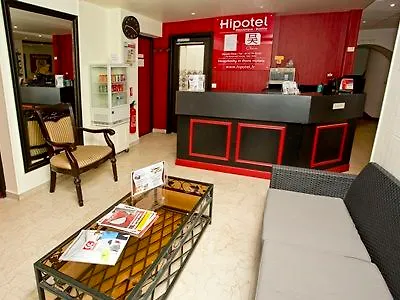 ホテル ヒポテル ヴォルテール バスティーユ パリ