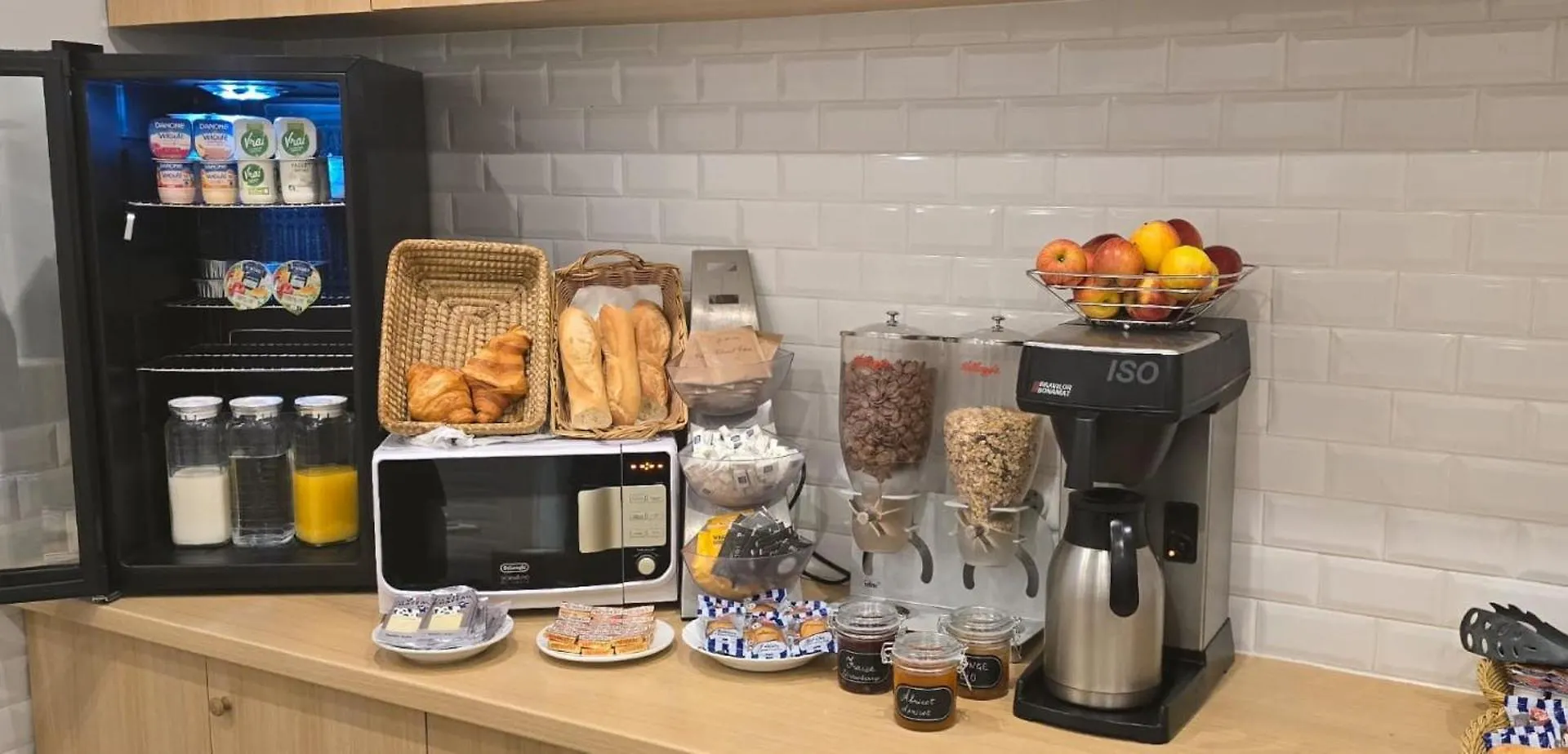 Hipotel Voltaire Bastille Hotel 3*
