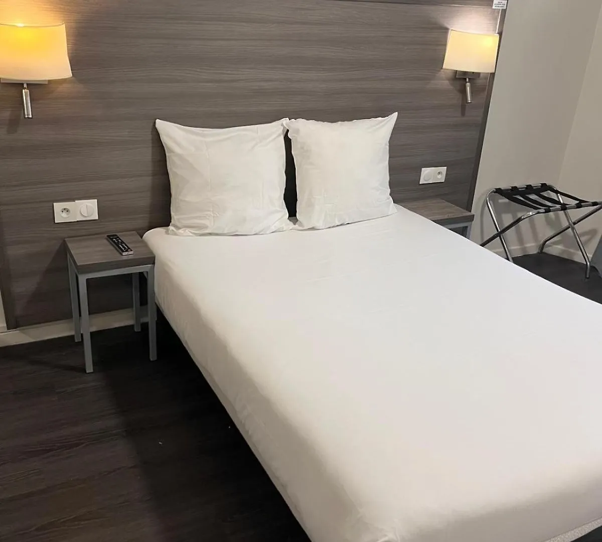 Hipotel Voltaire Bastille 3* Paris